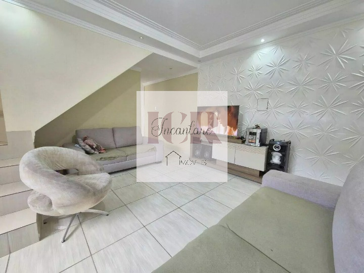 Casa à venda com 4 quartos, 290m² - Foto 3