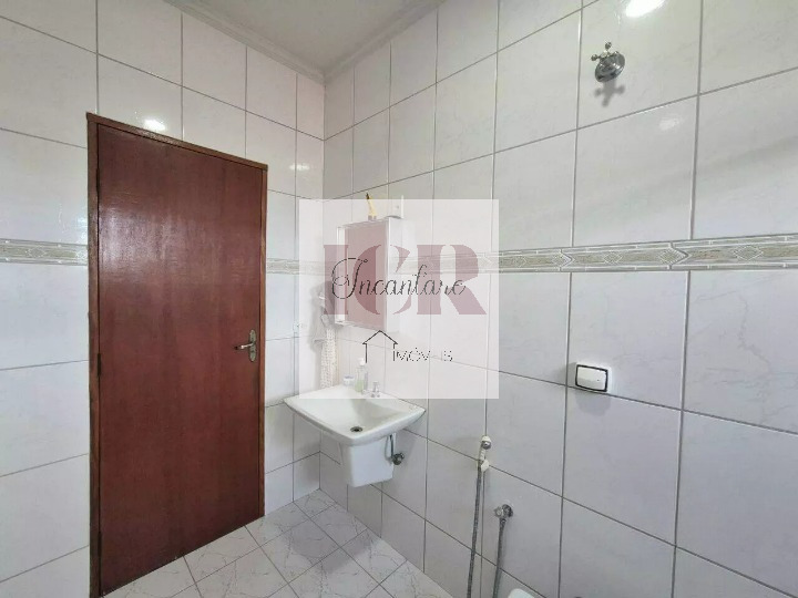 Casa à venda com 4 quartos, 290m² - Foto 16