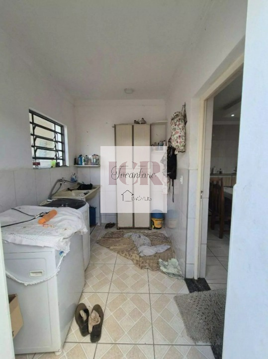 Casa à venda com 4 quartos, 290m² - Foto 25