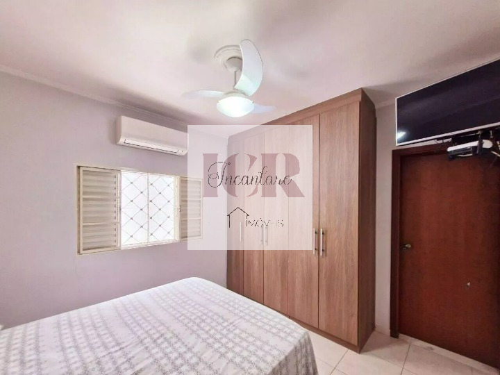 Casa à venda com 4 quartos, 210m² - Foto 6