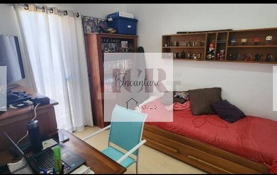 Apartamento à venda com 3 quartos, 110m² - Foto 2