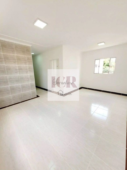 Apartamento à venda com 2 quartos, 64m² - Foto 5