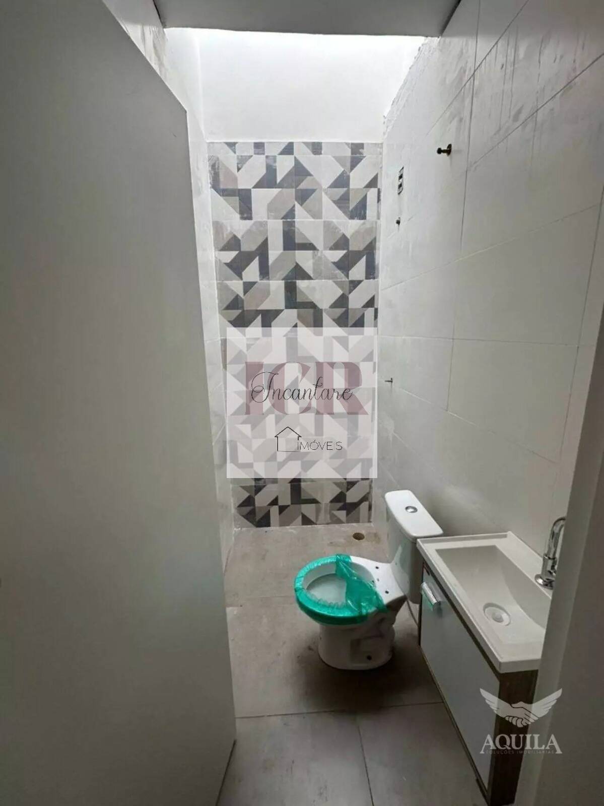 Casa, 2 quartos, 45 m² - Foto 1