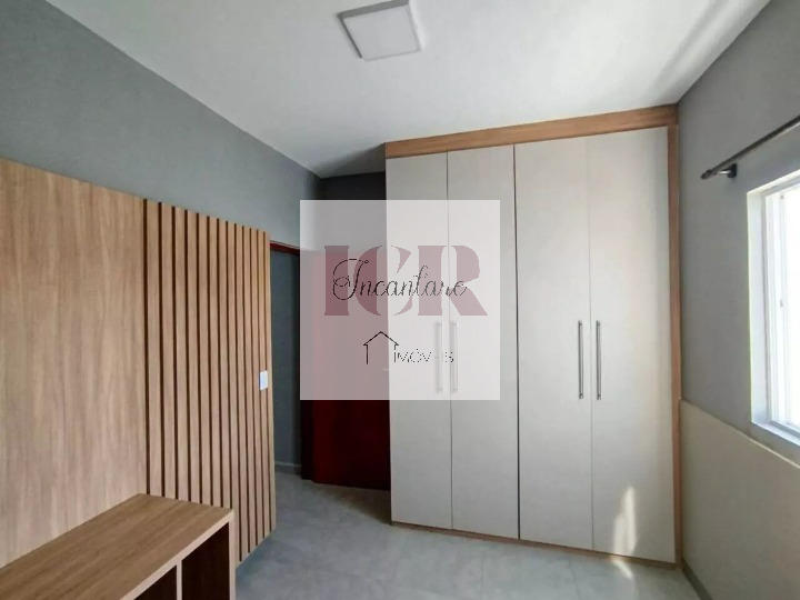 Casa à venda com 2 quartos, 75m² - Foto 9