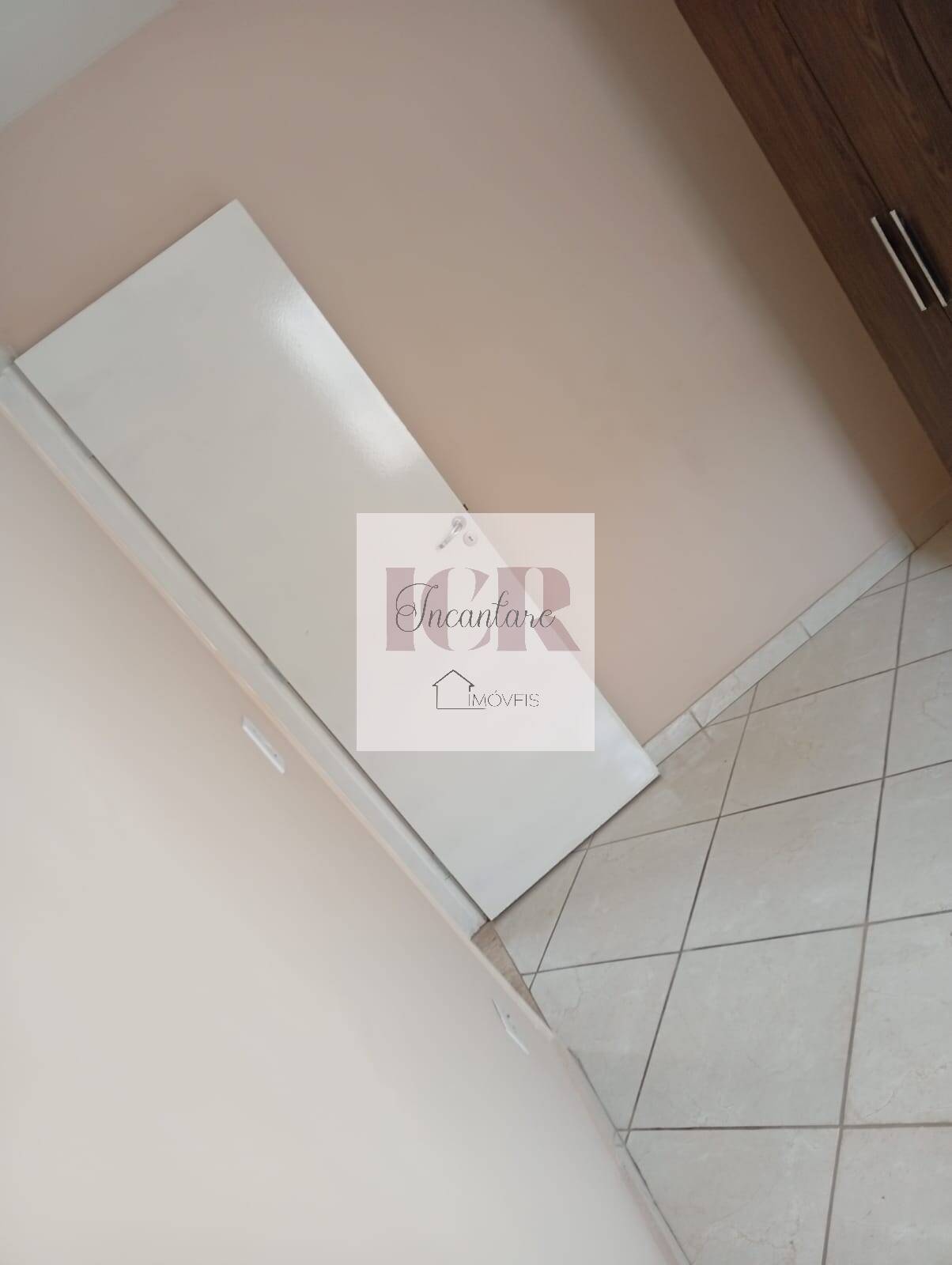 Apartamento à venda com 2 quartos, 47m² - Foto 4