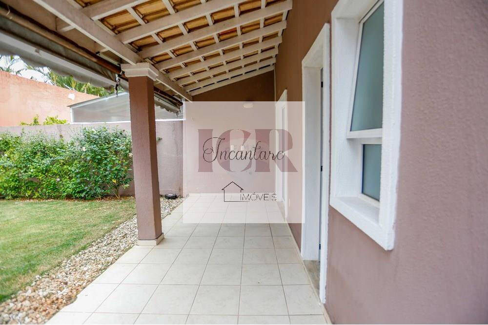 Casa à venda com 3 quartos, 133m² - Foto 4