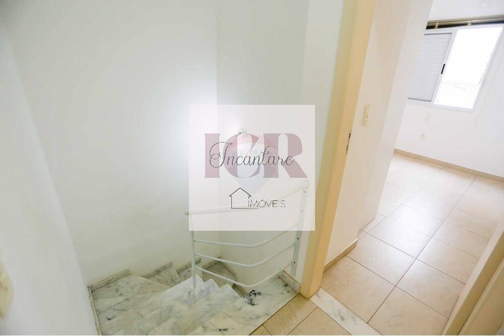 Casa à venda com 3 quartos, 133m² - Foto 25