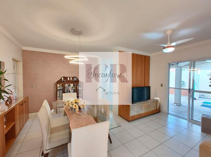 Casa à venda com 3 quartos, 112m² - Foto 3