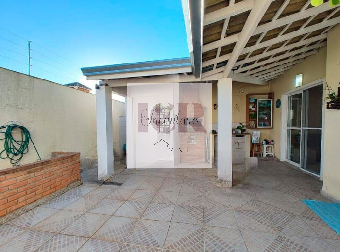 Casa à venda com 3 quartos, 112m² - Foto 16