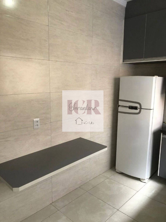 Casa à venda com 2 quartos, 60m² - Foto 10