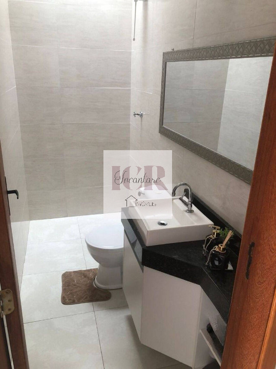 Casa à venda com 2 quartos, 60m² - Foto 11