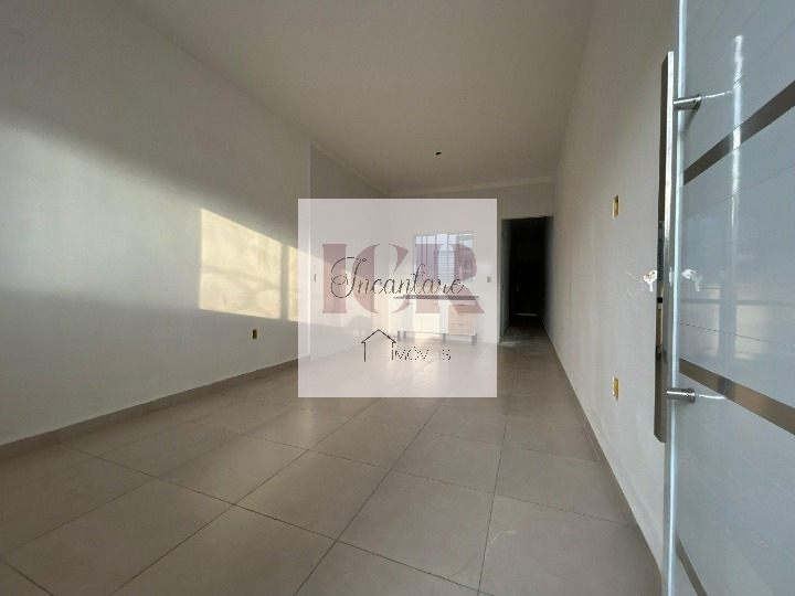 Casa à venda com 2 quartos, 58m² - Foto 2