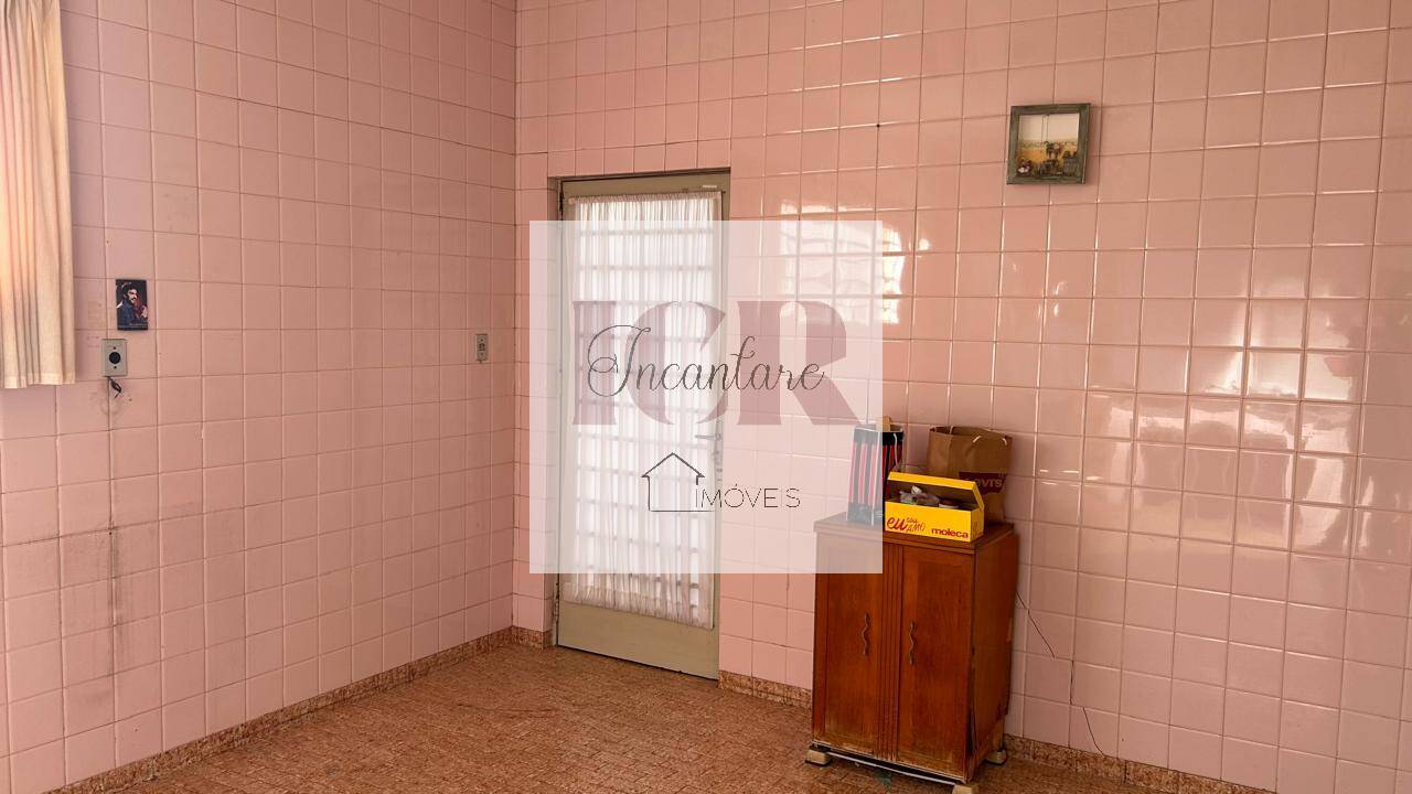 Casa, 3 quartos, 212 m² - Foto 11