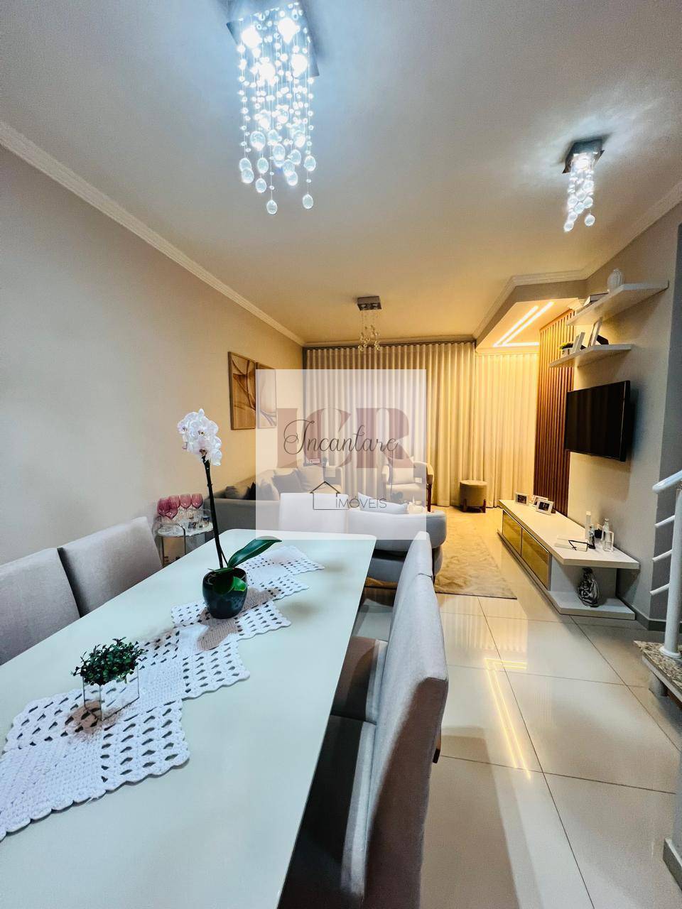 Casa, 3 quartos, 121 m² - Foto 1