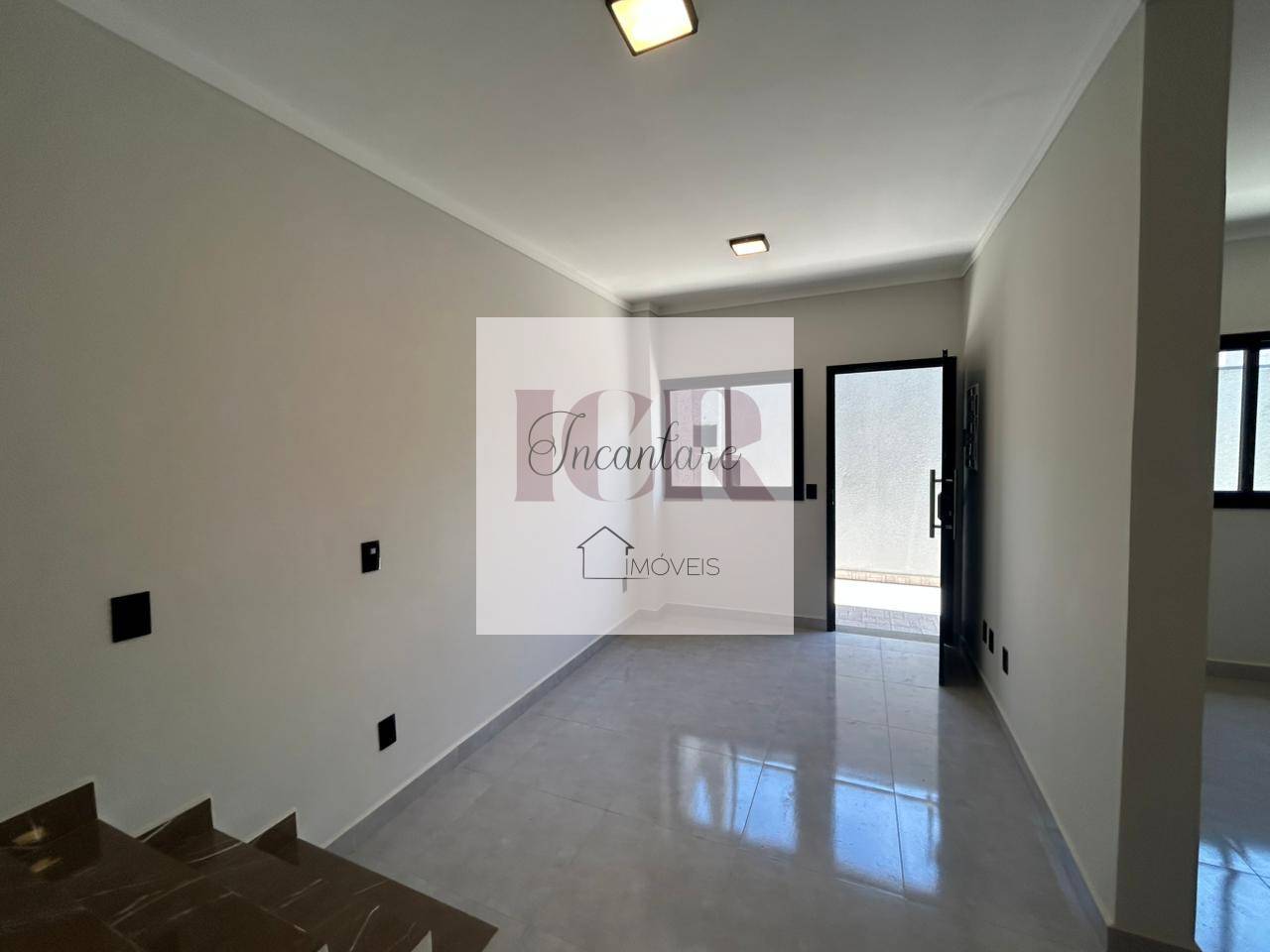 Casa, 2 quartos, 70 m² - Foto 2