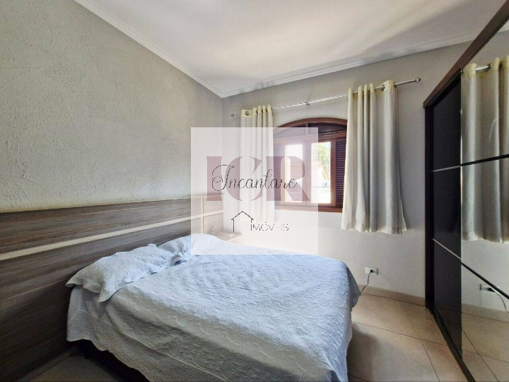 Casa, 3 quartos, 230 m² - Foto 14